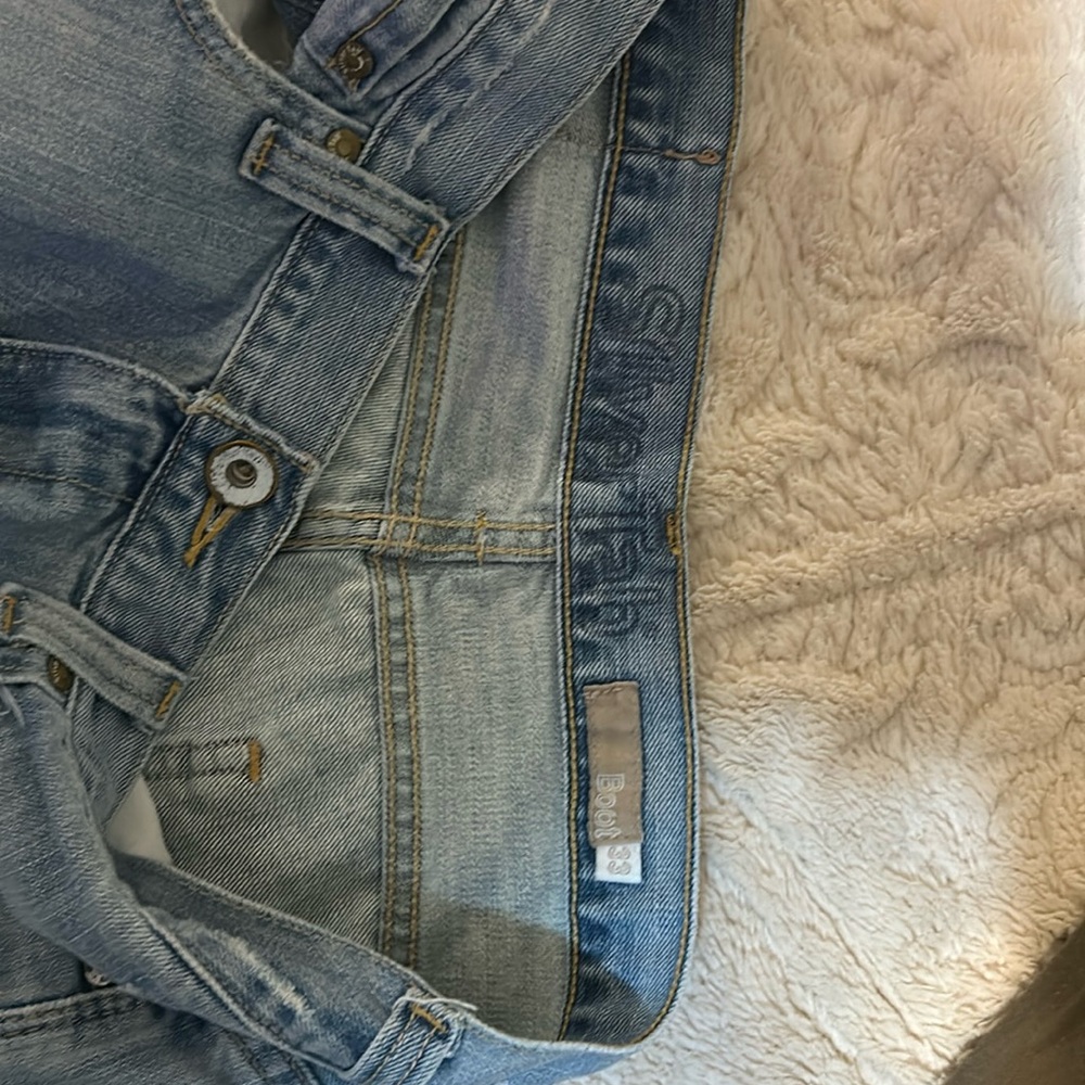 Levi silver tab